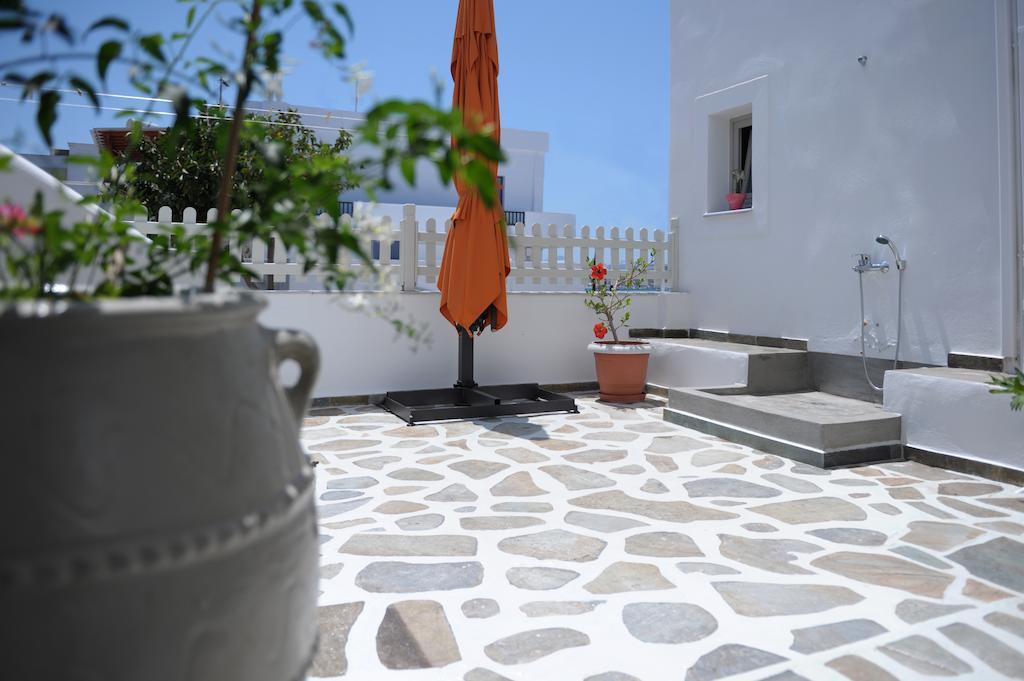 Aparthotel Ostria Adamantas (Milos)